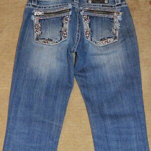 Miss Me women's 27 jean capris rhinestones